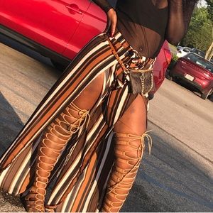 Stripe pants with split